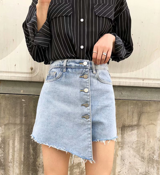 Korean version of the 2019 summer women's new high waist irregular denim multi-button skirt pants shorts