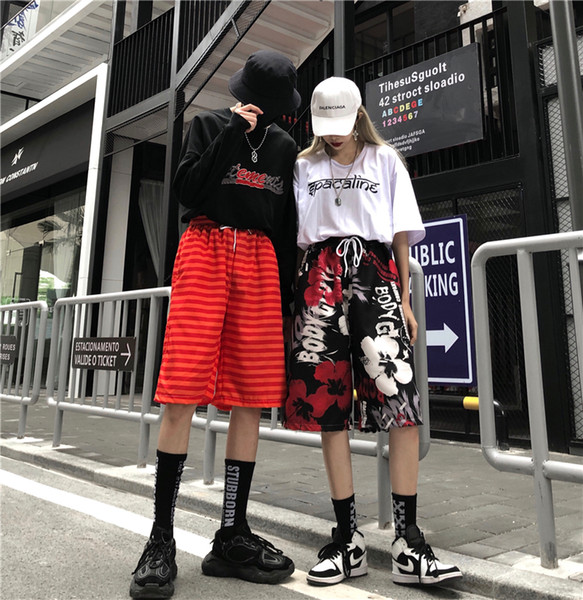 Harajuku Hiphop Summer Pockets Couple Shorts Women Men Casual Hot Retro Vintage Street Loose Shorts Fashion INS