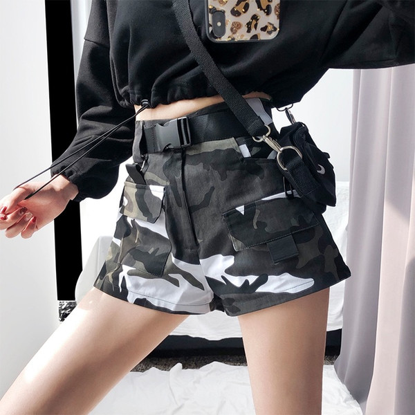 Ins Super Fire High Waist Slim Wide Leg Hip Hop Hot Pants Street Shoot Handsome Casual Tooling Camouflage Shorts Female