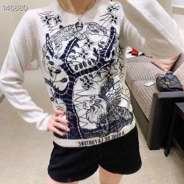 Women Spring Runway Vintage Animal Letter Embroidery Sweater Wool Cashmere Pullover Knit Creamy-White Sweater High Quality Fashion