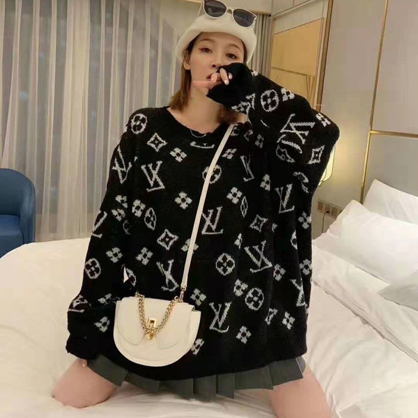 Europe station spring 2020 new fashion style foreign style large version of the alphabet color sweater pullover lazy sweater fashion for wom