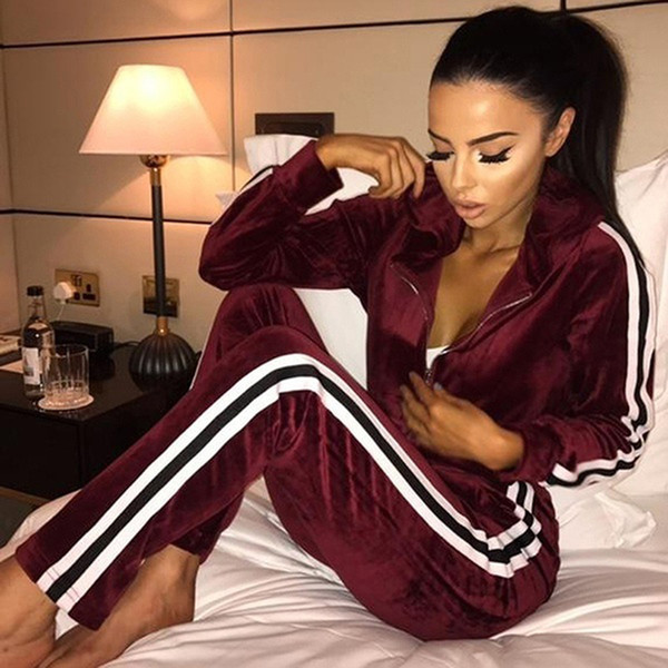 Autumn tracksuit for women two piece set stripe top and pants women velvet suits casual fitness set sportswear conjunto feminino