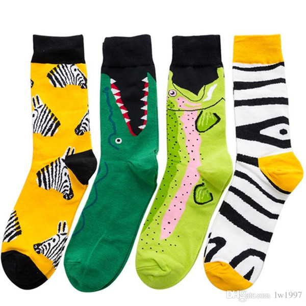 Stockings Trend Brand Teenager Hip Hop Style Stockings Alphabet Embroidery Socks Athlete Warmer Leg Stripe Socks AM4