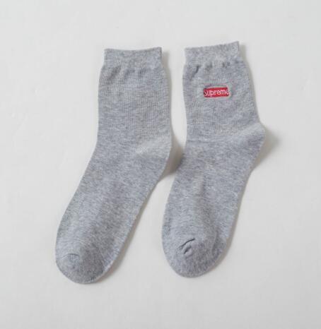 kanye west men's medium tube socks, hot sale, tide brand, Harajuku port, wind trade, cotton embroidery, letters, leisure stockings.