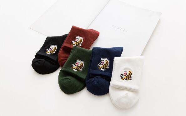 2019 vetements ripndip kenz Europe and America brand pure cotton men and women socks, lovers Socks 3 double pack