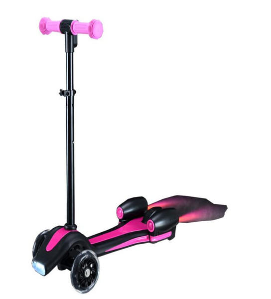 Factory wholesale children's scooter with lantern spray car twist car Product volume 60.0 cm * 20.0 cm * 30.0 cm