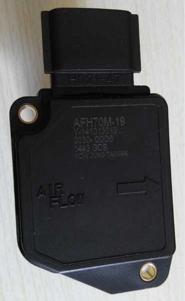 Taiwan brand new imported parts suzuki air flow meters,mass air flow sensors AFH70M-19,8-97177118-0