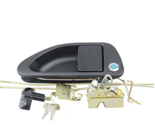 Free shipping! Hyundai excavator R215-9/225-9/265-9/275-9/305-9 Central door lock switch / car door lock switch / Cab door lock assembly