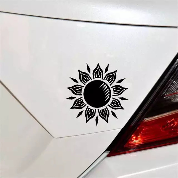 15.3*15.1CM Beautiful Caricature Artistic Sun Original Delicate Lovely Vinyl Decal Car Sticker Black/Silver CA-1217