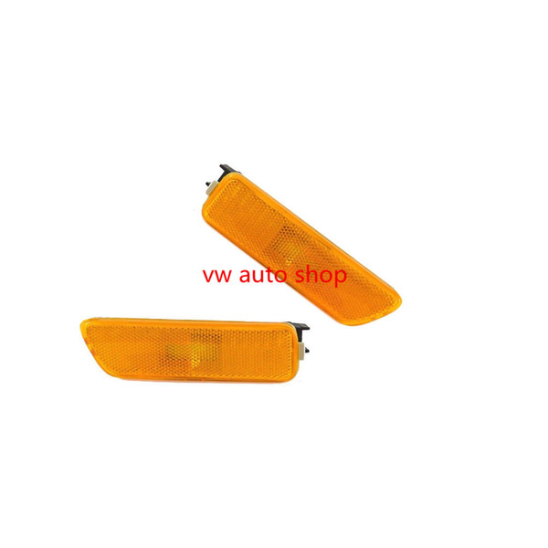 One pair Yellow Front Bumper Reflector Side Lights for 99-05 VW MK4 Golf/Jetta yellow Shell Turn Light Marker Lights Indicators