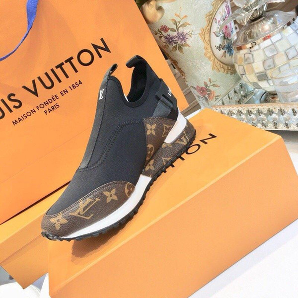 Free shipping Men s and women s slip-on sneakers imported leather fabric stitching Lycra upper original mesh lining size35-46