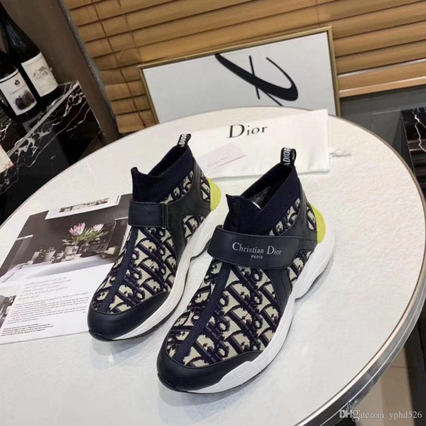 Christian

shoes Chain Reaction Shoes Luxury Shoes Mix Colors Casual Shoes Mesh Trainers For Men Women Triple Shoe Christian 03
