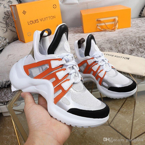 Free shipping 2020 fashion design luxury Men s shoes women s shoes Wild Couple models V-shaped sole Local tycoon sneakers popular SIZE 35-44