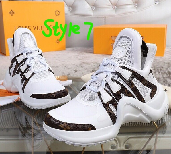 2020 classic women's tennis shoes and popular luxury comfortable running sneakers leather mesh embossed travel shoes