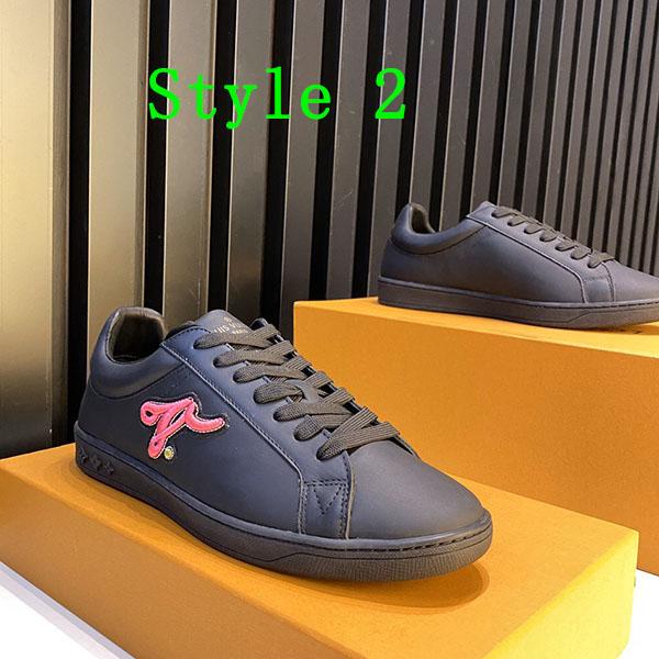 Popular high-quality men's casual shoes and luxurious classic comfortable driving shoes leather printed flat dress shoes