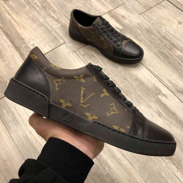 Stylish men's casual shoes and luxury classic comfortable driving shoes leather non-slip wear-resistant flat dress shoes
