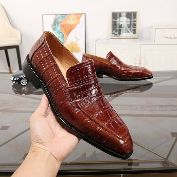 2019 new luxury men's formal leather shoes, plus 38-45 business casual leather shoes men's formal wedding flat shoes