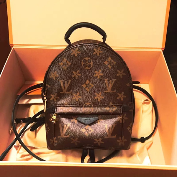 Louis
moschino
LV
NEVERFULL HAND
BAG SHOULDER
BAG PURSE MESSENGER
BAG MICHAEL C0 KOR LOUIS&
BAGS a001