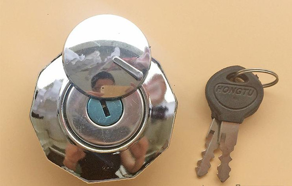 New Silver Metal Motorbike Motorcycle Oil Fuel Tank Gas Cap Cover With 2 Keys for JH70