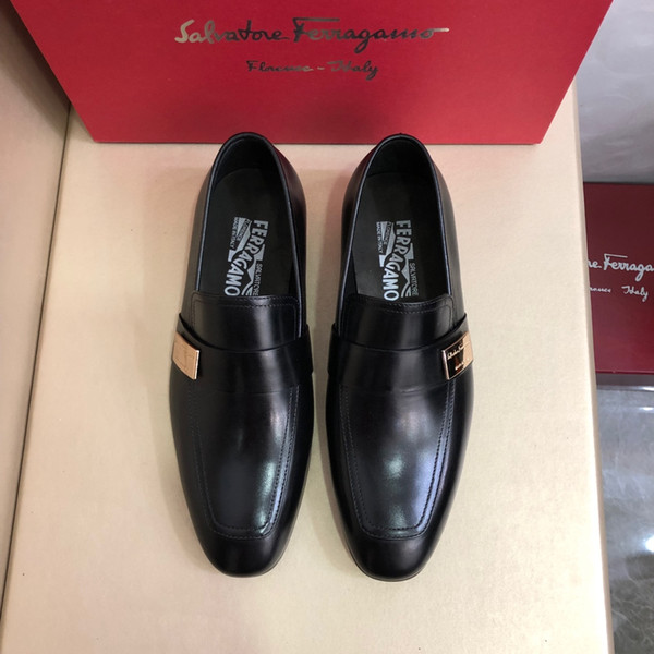 Men Desiger Leather Shoes, Dress Shoes for Mens ,Red Bottom ,High Quality Italian Import Leather Dress Shoes Size: 38-44