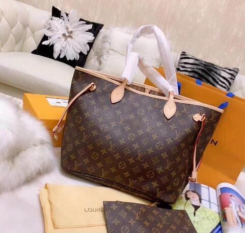 Wholesale New Hand
Bag Pattern Synthetic Leather Shell Chain Bag
Shoulder
Messenger
Fashion
LOUIS
VUITTON
Lv Cut