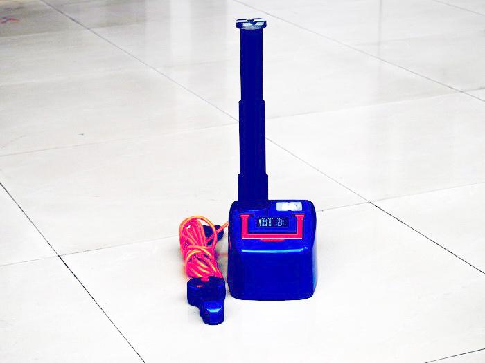 DC12V Car electric hydraulic jack with LED light largest top-heavy 1200 KG Min/Max height: 170/410MM