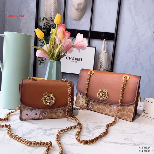 2019 Europe and the new fashion high-end wild Messenger bag portable small square bag shoulder bag high-end hot female P85313532