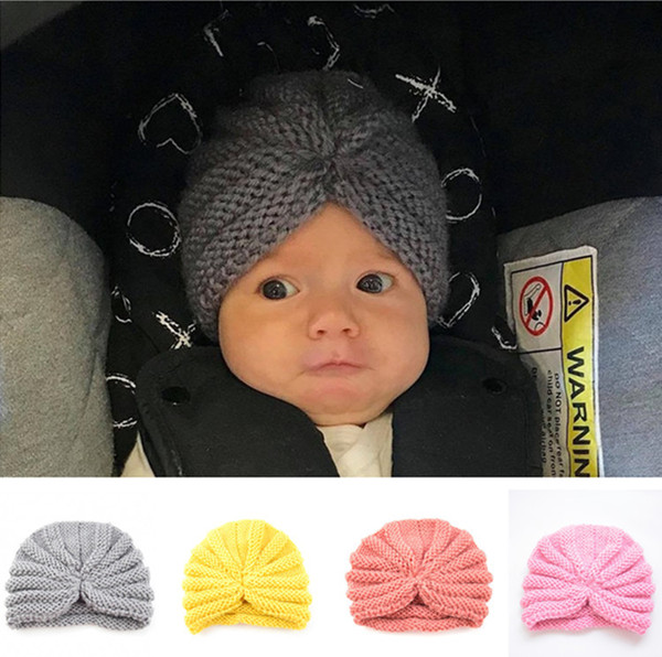 INS Hot sale Parents Kids Hats Baby Moms Winter Knit Hats Warm Hoods Skulls Hooded Hats Hoods 150pcs T1I1119