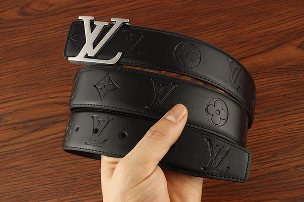 Fashion Cowskin Belts
Business Belts
Women Genuine Leather Bag
Men Luxury 3AA MICHAEL V0 KOR Belt
LOUIS
VUITTON