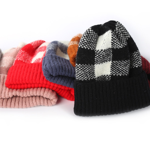 7Colors Winter Knitted Hats Plaid Knit Hat Women Thick Striped Caps Warm Trendy Wool Beanies Outdoor Crochet Cap GGA2540