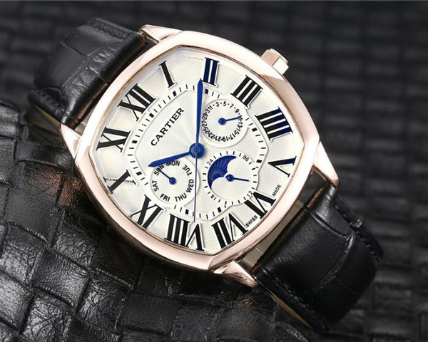 2019 Famous love new fashion watch men and women brand watches casual leather strap luxury quartz watch round full diamond watchCARTIER