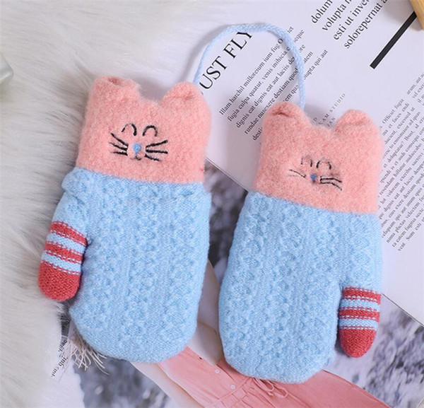 2019 Winter Boys Girls Knitted Gloves Child Warm Plush Mittens Kids Fingerless Gloves Hanging Neck Gloves CARTOON Animal Design ST0223