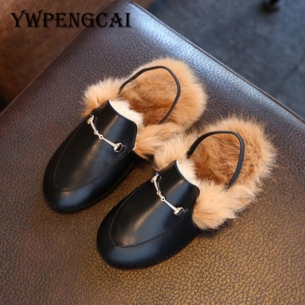 2019 Autumn Winter Children Slippers Black Soft Leather Boys Loafers Shoes Real Fur Home Slippers #23-30 Kapcie Girls Slippers Y190525