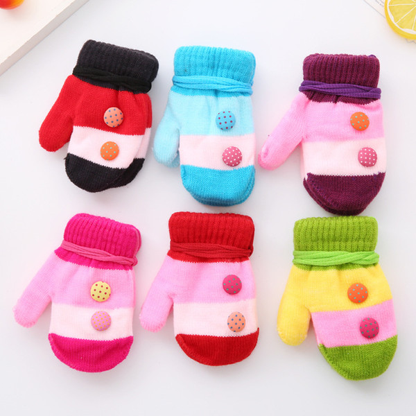 New winter cartoon baby gloves, thickened cotton children knitting warmth mittens