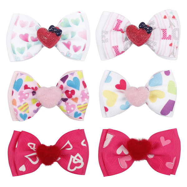 2.5 Inch Mini Hair Clips Valentine's Day Hair Bow Boutique Love Heart Printed Bow For Girls Handmade Hair Accessories