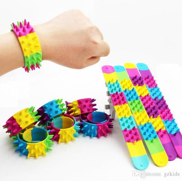 Ring Patting Wristband Toys Circle Bracelet Pat Seven Colors Mix Kids Party Decoration kids toys free shipping