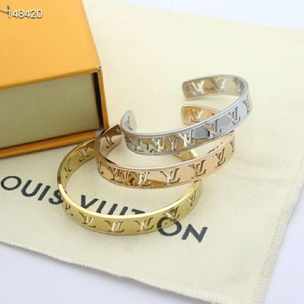 letter bracelet High quality Golden letter tassels fashion luxury beautiful 111003