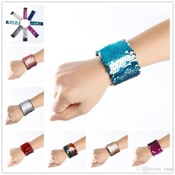 Magic Sequin Mermaid Bracelet Women Girl Sequin Wristband Charm Fish Scales Bangle Jewelry Gifts Random Colors 3000pcs