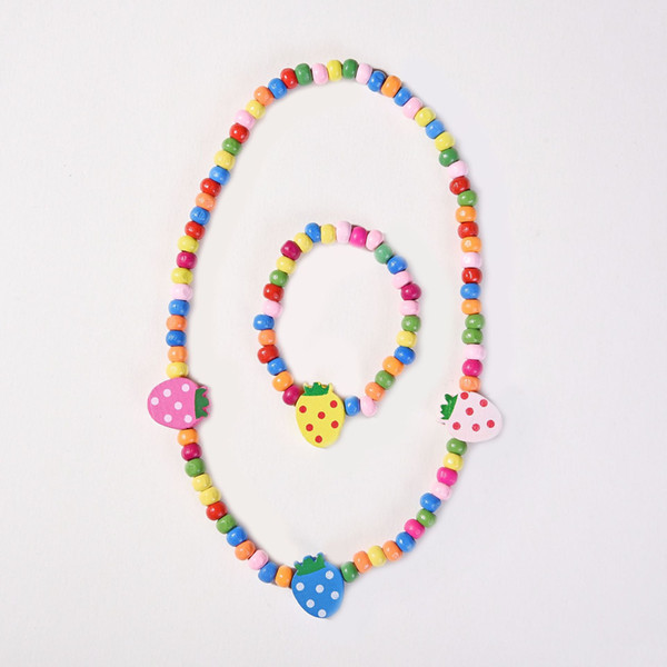 2019 new Cute Cartoon Wood Jewelry Beads Necklace Little Girl Baby Kids Princess Animals Necklace For Party Dress Up Birthday Gifts