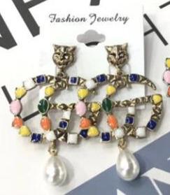 Fashion Brand Designer Earring Animal Head Lion Head Letter Earrings Diamonds Pearl Fringe Earrings Party Clothing Fashion Accessories