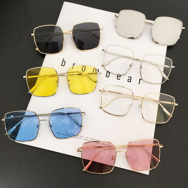 New Fashionable Adult and Child Sunglasses, Men's and Women's Sunglasses, Girl's Sunglasses In Korea In 2019