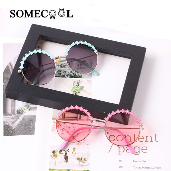 SomeCool Vintage Round kids Sunglasses Metal Frame Flower Decorate Baby 3-7 y Boy&girl Glasses Beach Travel glasses UV400 n351