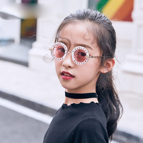 Vintage Letter Children Sunglasses Fashion Leopard Printed Sunglasses for Boy Girls Top Quality Round Kids' Sunblock for Summer B107