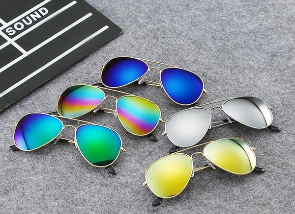 Hot 2017 Design Children Girls Boys Sunglasses Kids Beach Supplies UV Protective Eyewear Baby Fashion Sunshades Glasses 50PCS