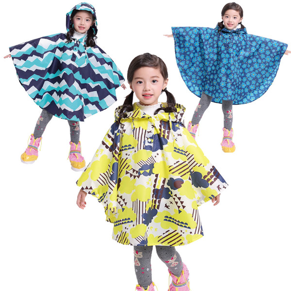 high quality kids fashion waterproof polyester reusable wholesale raincoats poncho in pocket various colors for raining day