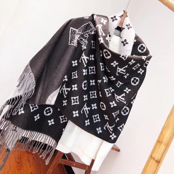 2019 Europe and the United States winter new scarf soft warm ladies AB double-sided color scarf 70*180cm fringed shawl