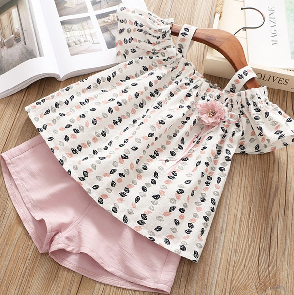 ins hot sale children's clothing suit girls summer new Korean version of the off shoulder leaves short sleeve shirt matching shorts set