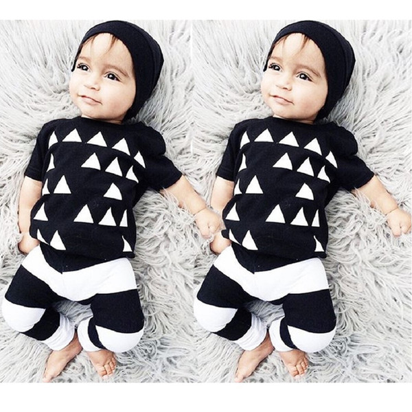 2018 Baby Boy Clothing Set Triangle Children T-Shirt Black White Pant Cotton Baby Girls Clothes Suit Newborn Outfits Tracksuit Tee Shirts