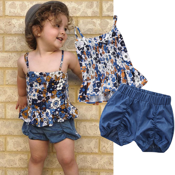 New children's clothing Korean summer explosion models girls sling floral tops + shorts