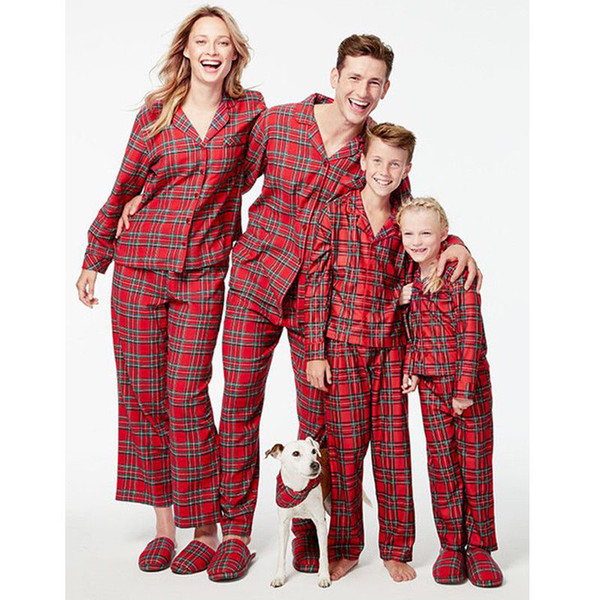 2018 New Year's Costumes For Familys Christmas Pajama Family Matching Outfit Dad Mom Kids Baby Xmas Pyjamas Family Look Clothing